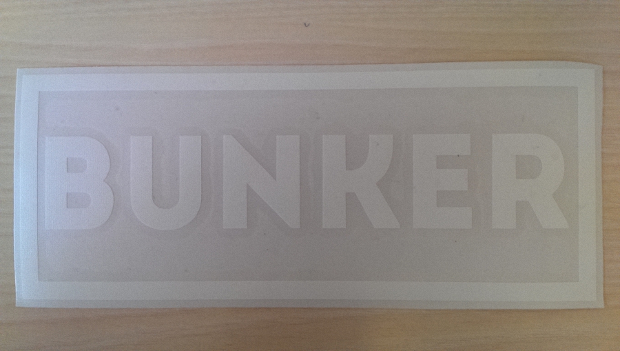 Наклейка на стекло BUNKER в наличии (размеры 10, 20 см)